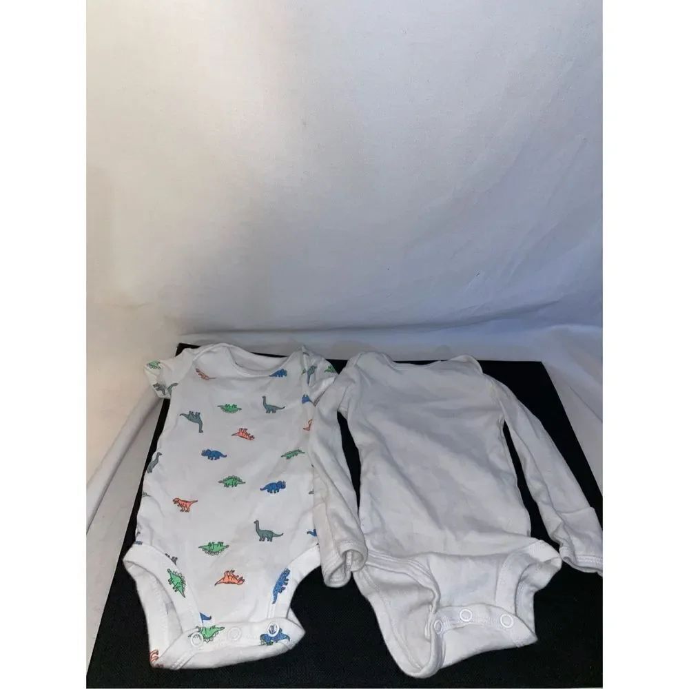 Two newborn onesies 